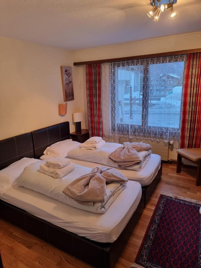Modern Taesch Apartment With Free Parking Exterior photo